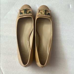 Tory Burch Beige Gigi Ballet with Gold Logo
